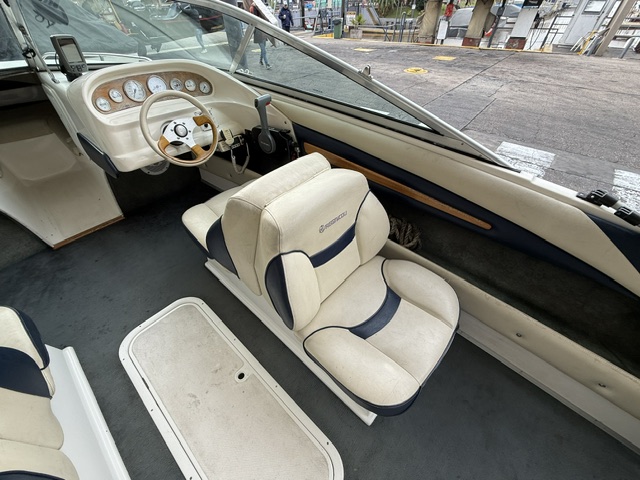 Albacora 2011 Suzuki 140 hp 4 t